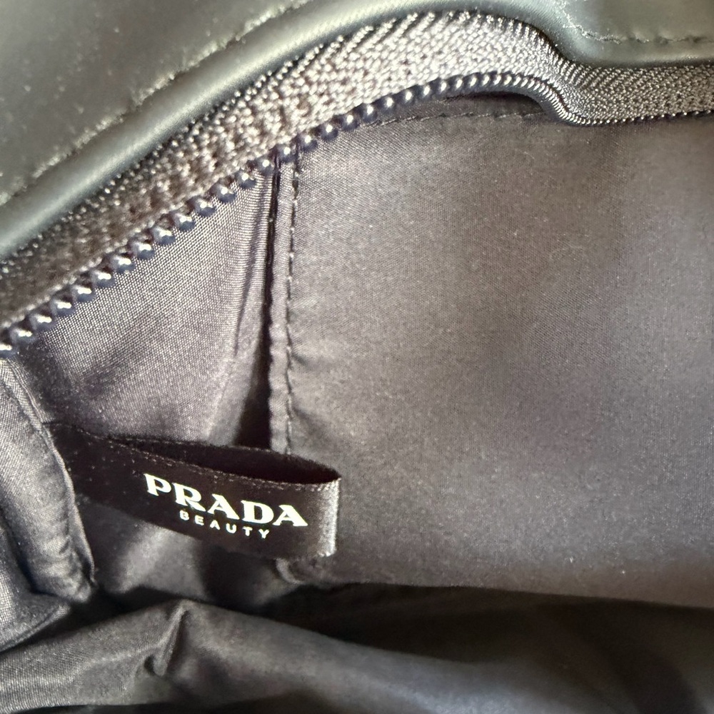 Prada beauty/travel bag. Excellent condition. Unisex. Zippered pouch w/a strap - Picture 3 of 4